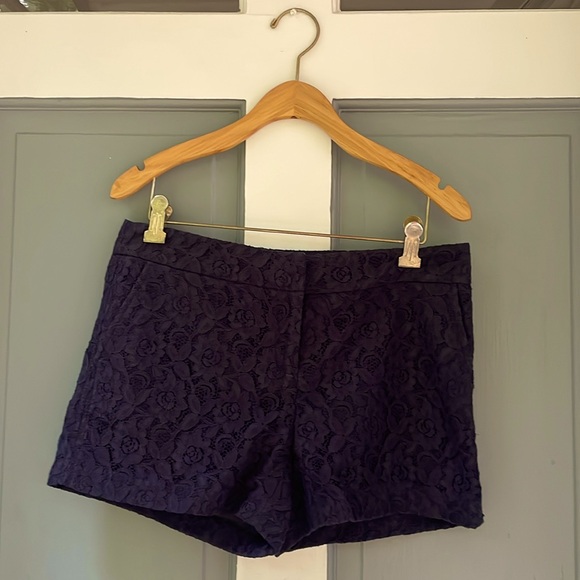 Flower Lace Navy Shorts - Picture 1 of 5